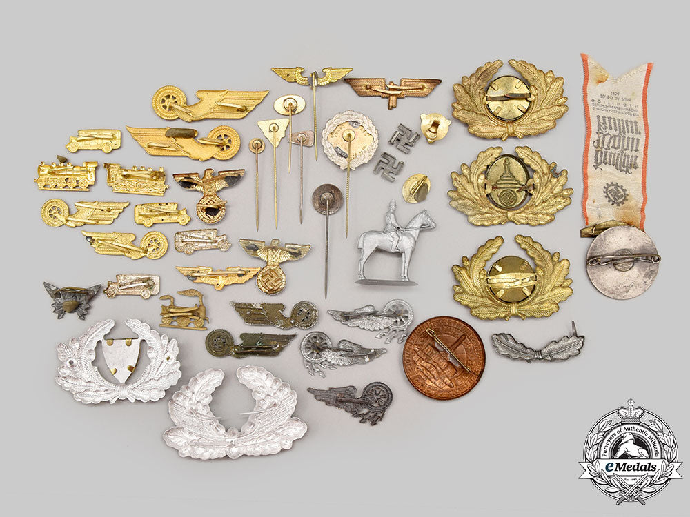 germany._a_mixed_lot_of_badges_and_insignia_l22_mnc1738_716_1
