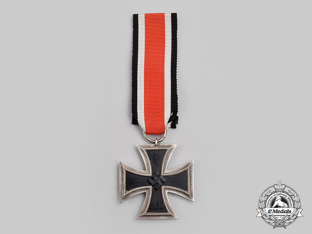 germany,_wehrmacht._a_mint1939_iron_cross_ii_class_l22_mnc1857_257