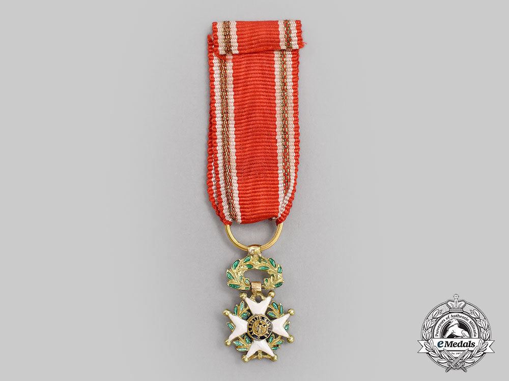 spain,_kingdom._a_royal_and_military_order_of_saint_ferdinand,_miniature_ii_class_in_gold,_c.1830_l22_mnc2056_031_1