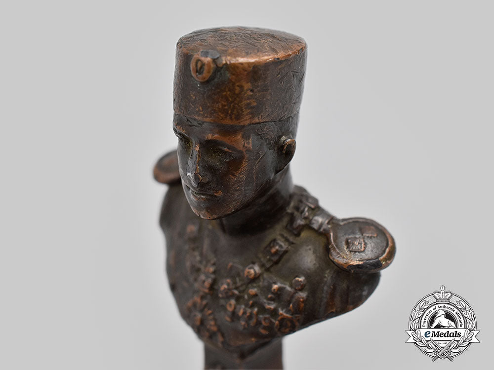 yugoslavia,_kingdom._a_bronze_stamp_of_alexander_i_and_photos_of_the_karadjordjevic_royal_family_l22_mnc2111_055