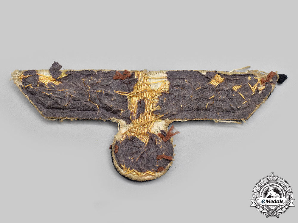 germany,_kriegsmarine._an_officer’s_breast_eagle_l22_mnc2268_141_1