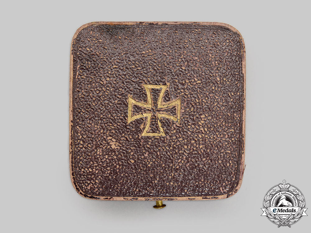 germany,_imperial._a1914_iron_cross_i_class,_with_case_l22_mnc2319_072