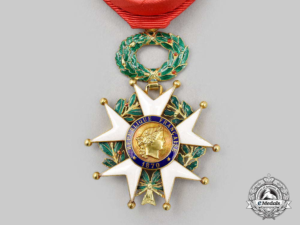 france,_iii_republic._an_order_of_the_legion_of_honour,_iv_class_officer,_c.1915_l22_mnc2351_150_1