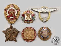 Czechoslovakia, Republic, Socialist Republic. A Lot Of Six Badges