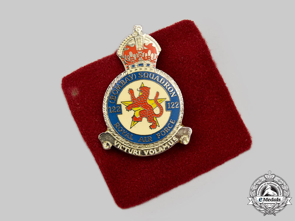 united_kingdom._second_war_no.122_royal_air_force(_bombay)_squadron_badge_l22_mnc2611_326