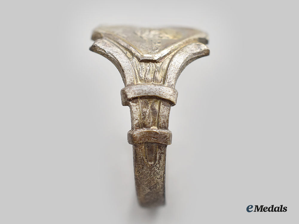 germany,_imperial;_austria,_empire._two_first_war_patriotic_rings_l22_mnc2634_702_1