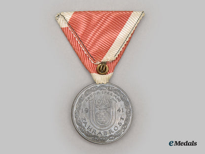 croatia,_independent_state._an_ante_pavelic_small_silver_bravery_medal_with_documentation,1941_l22_mnc2678_884_1