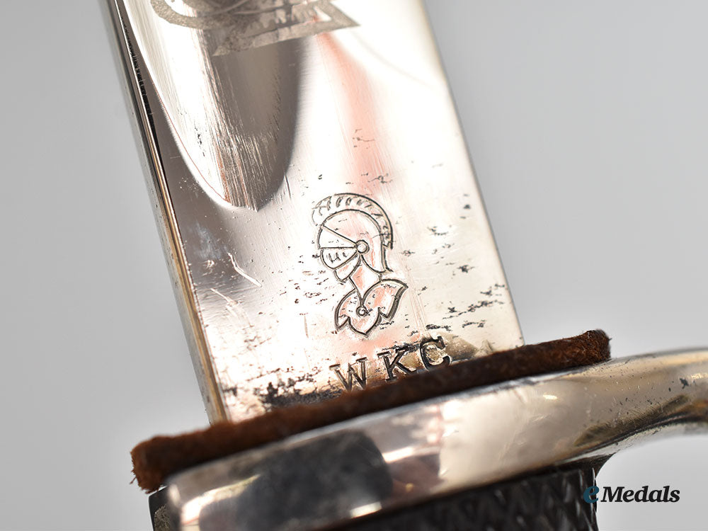 germany,_luftwaffe._a_fallschirmjäger-_regiment1_commemorative_bayonet,_by_weyersberg,_kirschbaum&_cie_l22_mnc2689_655_1