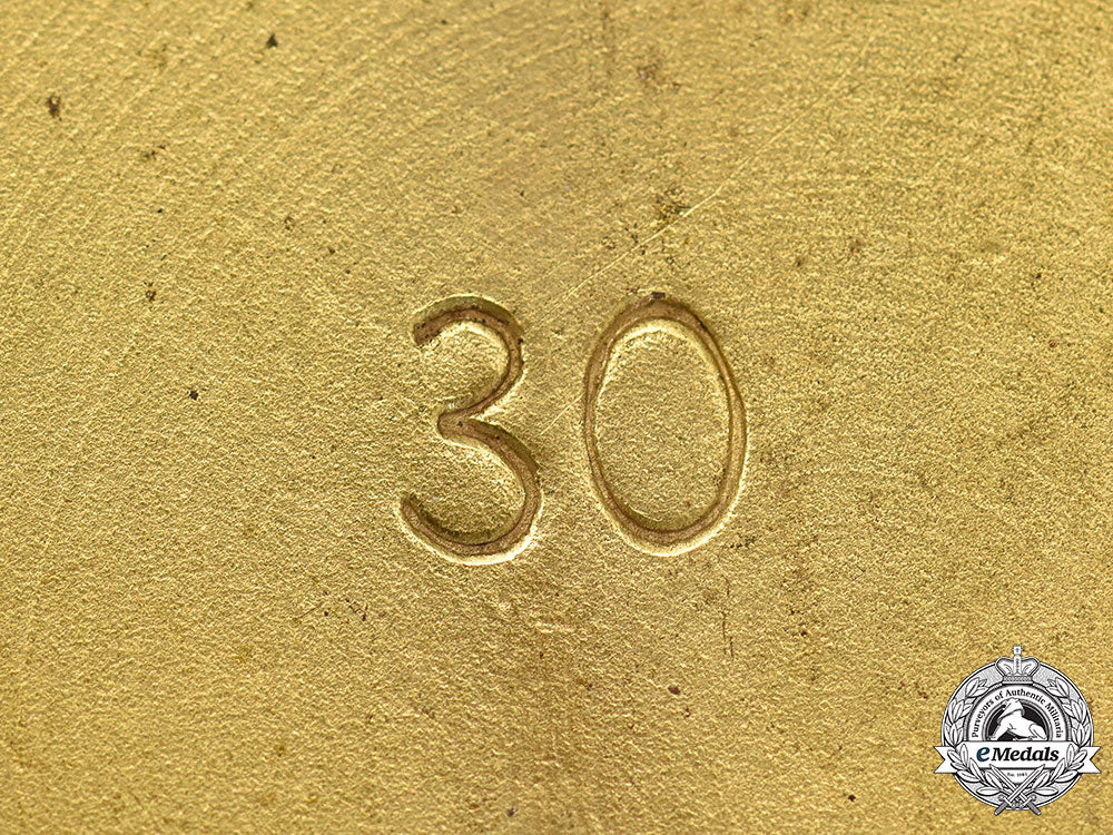 germany,_wehrmacht._a_mint_gold_grade_wound_badge,_by_the_vienna_mint_l22_mnc2764_167