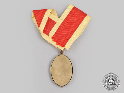 united_kingdom._a_knight_bachelor's_neck_badge(1973_to_date),_cased_l22_mnc2864_679