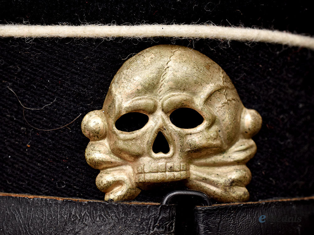 germany,_ss._an_allgemeine_ss_em/_nco’s_visor_cap_l22_mnc3037_736