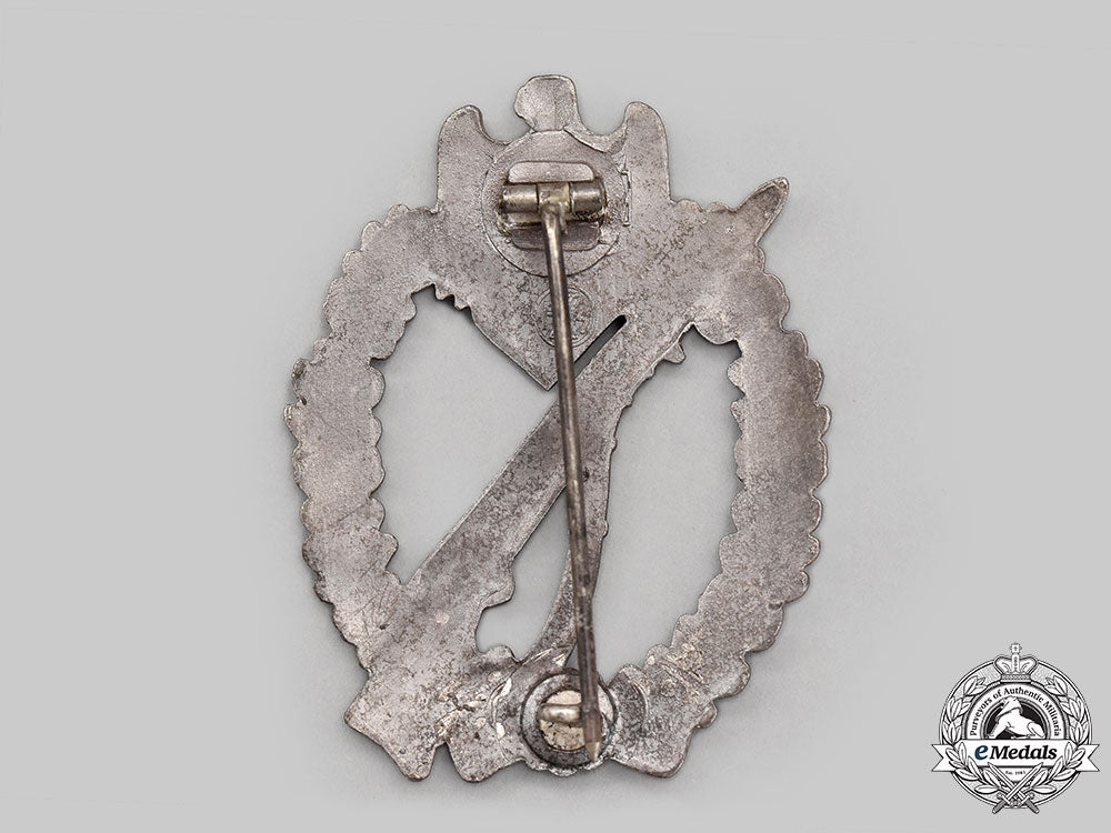 germany,_wehrmacht._a_late-_war_infantry_assault_badge,_silver_grade,_by_fritz_zimmermann_l22_mnc3106_469_1_1
