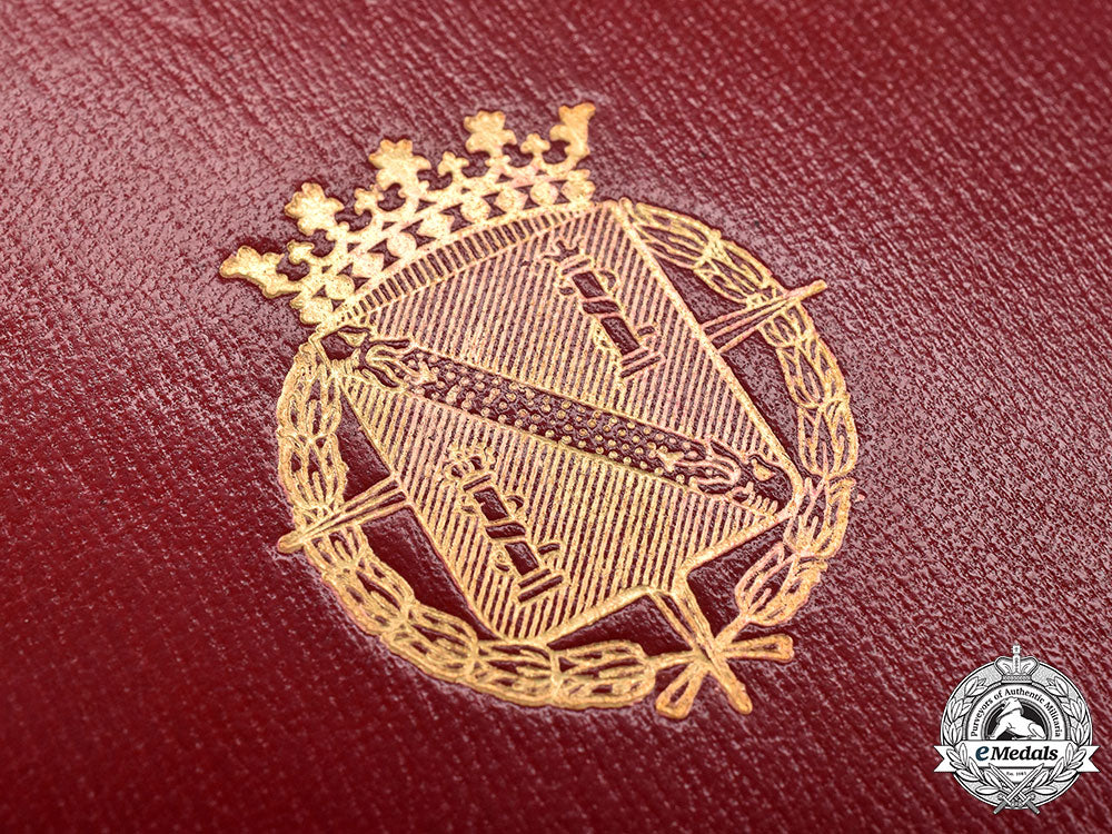 spain,_spanish_state._a1942_edition_of_raza_from_the_personal_library_of_francisco_franco_l22_mnc3389_615