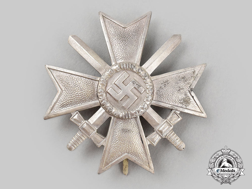 germany,_wehrmacht._a_war_merit_cross_i_class_with_swords_l22_mnc3412_779