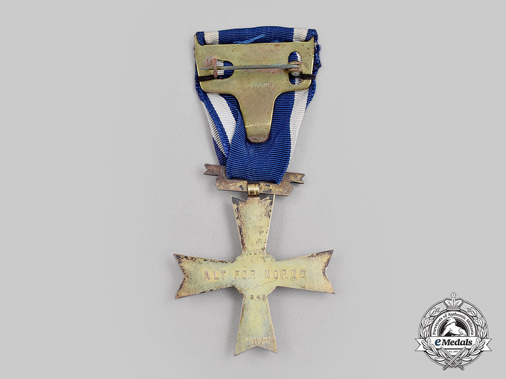norway,_republic._a_king_haakon_vii’s_freedom_cross_l22_mnc3549_020_1