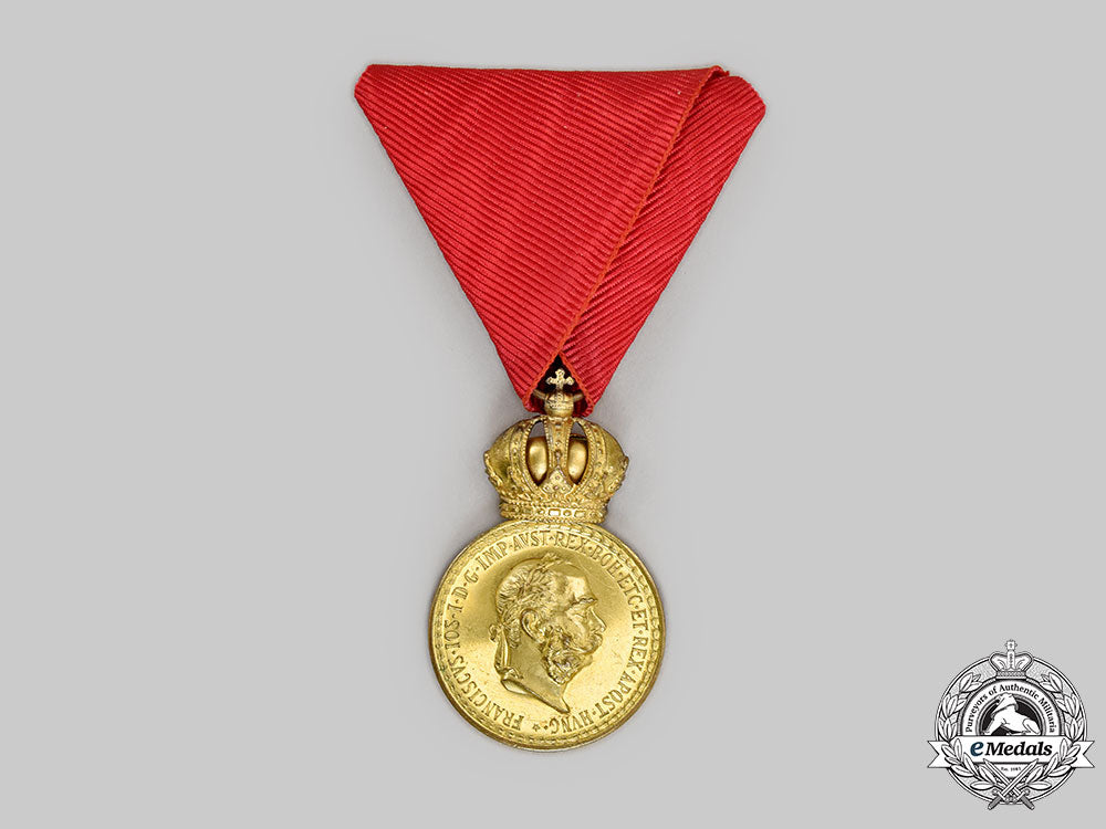 austria,_empire._a_military_merit_medal"_signum_laudis",_ii_class_bronze_grade_l22_mnc3564_329