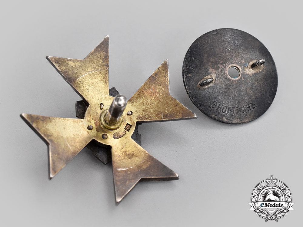 russia,_imperial._a_nikolay_engineering_military_school_badge_l22_mnc3703_083_1