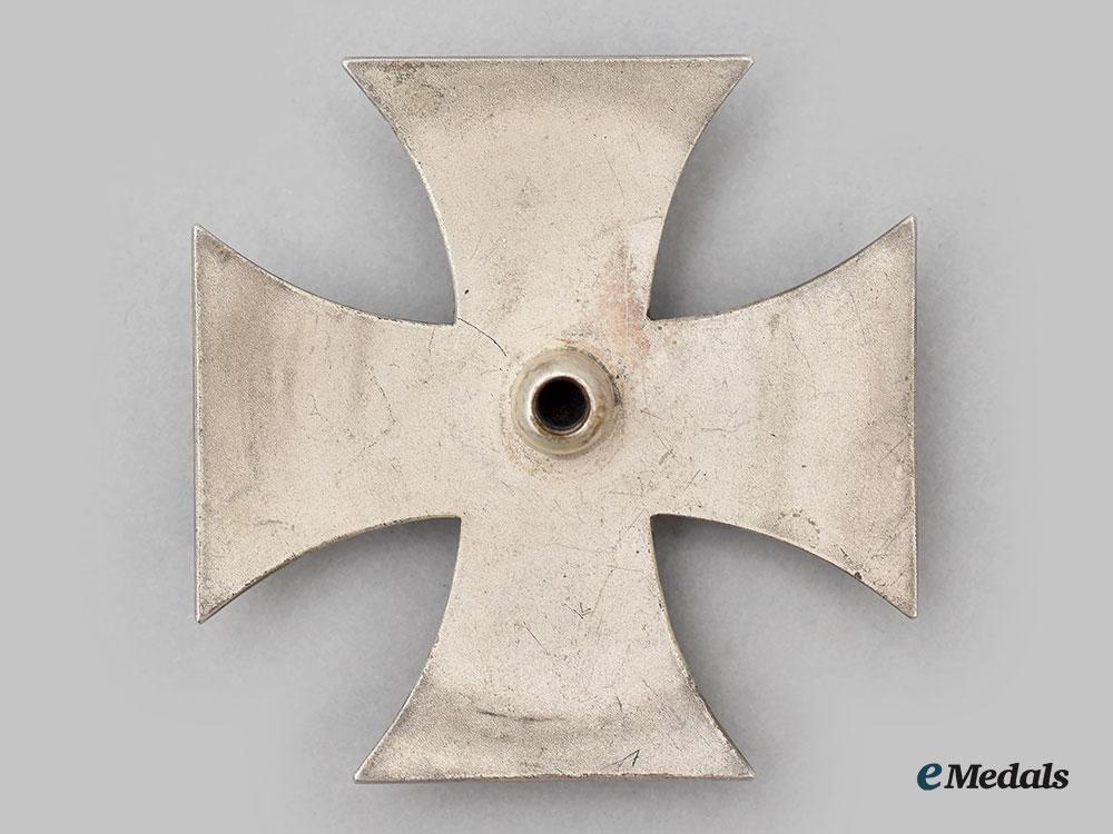 germany,_imperial._a1914_iron_cross_i_class,_screwback_version_by_wilhelm_deumer,_c.1938_l22_mnc3714_592
