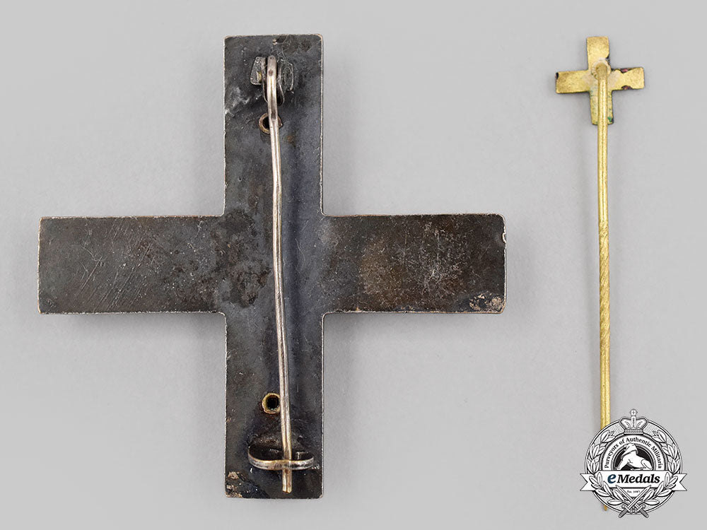 germany,_weimar_republic._a_baltic_cross,_with_stick_pin_miniature_l22_mnc3838_148