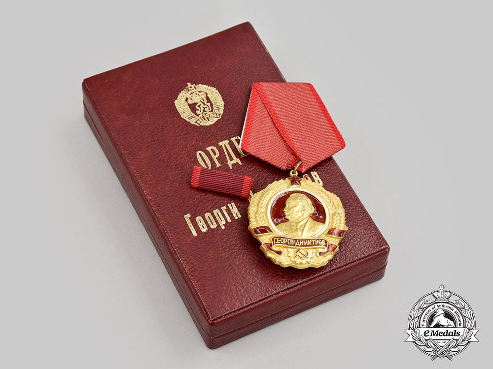 bulgaria,_people’s_republic._an_order_of_georgi_dimitrov,_in_gold_with_case_l22_mnc4007_234_1