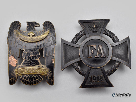 germany,_imperial._a_pair_of_badges_for_first_world_war_and_freikorps_service_l22_mnc4062_130_1_1