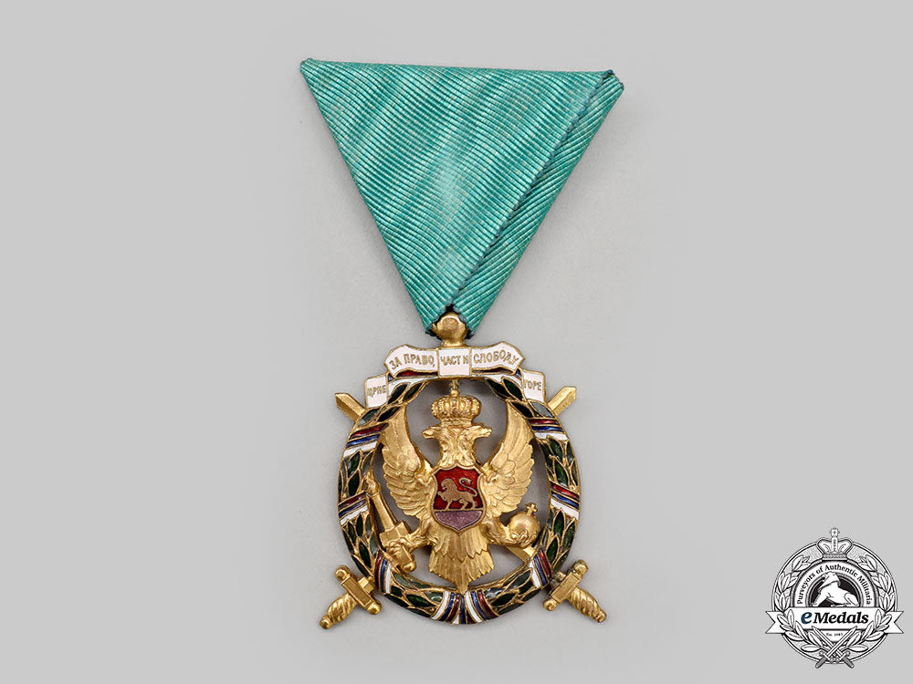 montenegro,_kingdom,_an_order_for_the_right,_honour_and_freedom_of_montenegro_l22_mnc4319_084_1_1_1