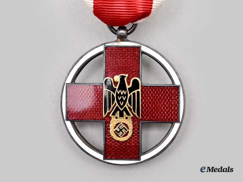 germany,_drk._a_german_red_cross_honour_medal_l22_mnc4464_425_1_1