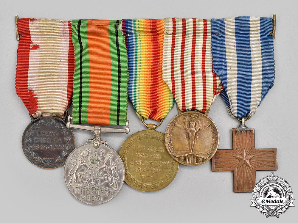 italy,_kingdom._a_defence_of_britain&_first_war_medal_bar_l22_mnc4633_196