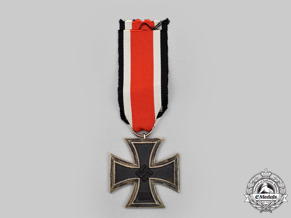 germany,_wehrmacht._a1939_iron_cross_ii_class_l22_mnc4850_374