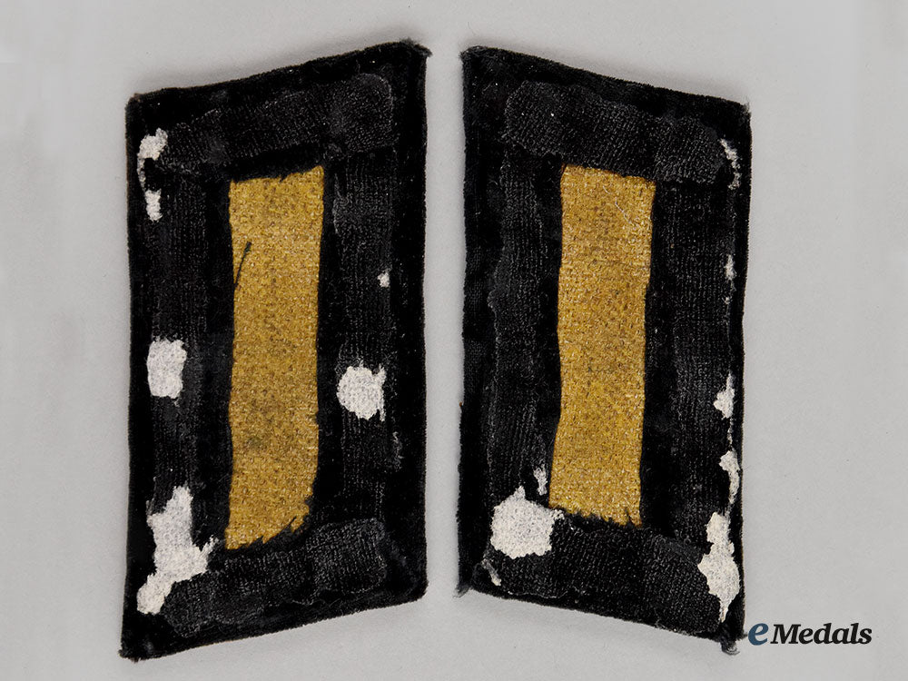 germany,_rad._a_set_of_reichsarbeitsführer-_generalsarbeitsführer_collar_tabs_l22_mnc4937_605