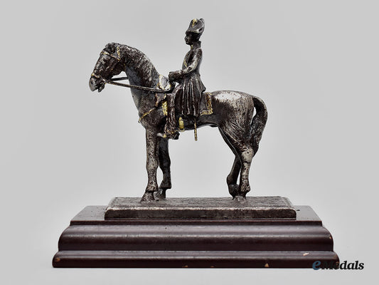 france,_i_empire._a_napoleon_bonaparte_sitting_upon_a_horse_statuette_l22_mnc4950_724_1