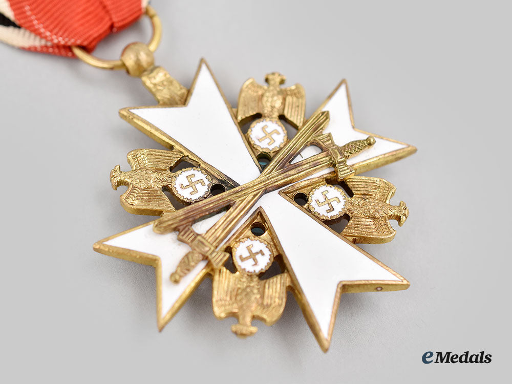 spain,_fascist_state._a_spanish_made_order_of_the_german_eagle,_v_class_l22_mnc5147_708