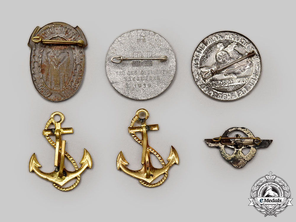 germany,_third_reich._a_mixed_lot_of_badges_and_insignia_l22_mnc5314_979_1_1_1_1