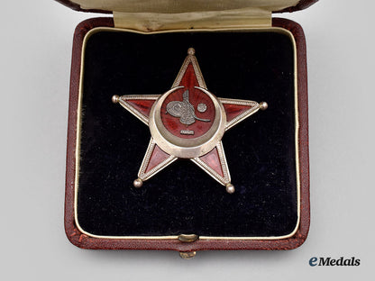turkey,_ottoman_empire._a_gallipoli_star,_with_case,_german-_made_example_in_silver_l22_mnc5509_974
