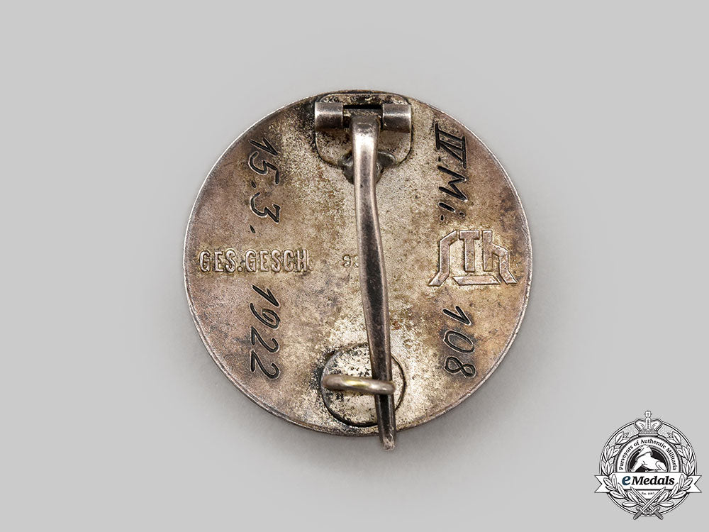 germany,_der_stahlhelm._a1922_membership_badge,_by_der_stahlhof_magdeburg_l22_mnc5568_053