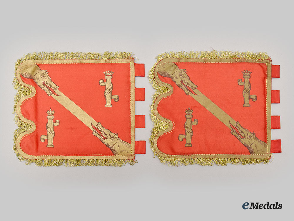 spain,_fascist_state._a_pair_of_franco-_era_state_guidon_l22_mnc5574_916_1