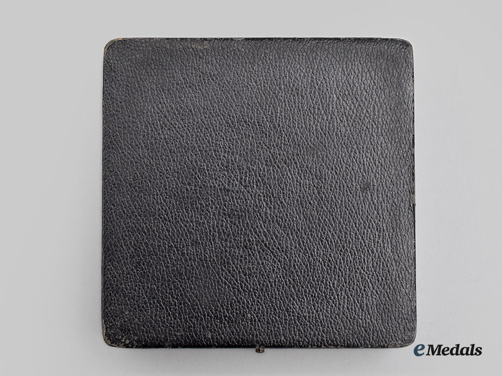 germany,_wehrmacht._a_german_cross_in_gold,_heavy_version_with_case,_by_gebrüder_godet_l22_mnc5604_950