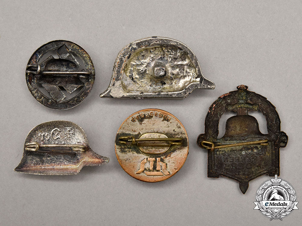 germany,_der_stahlhelm._a_mixed_lot_of_badges_l22_mnc5879_171