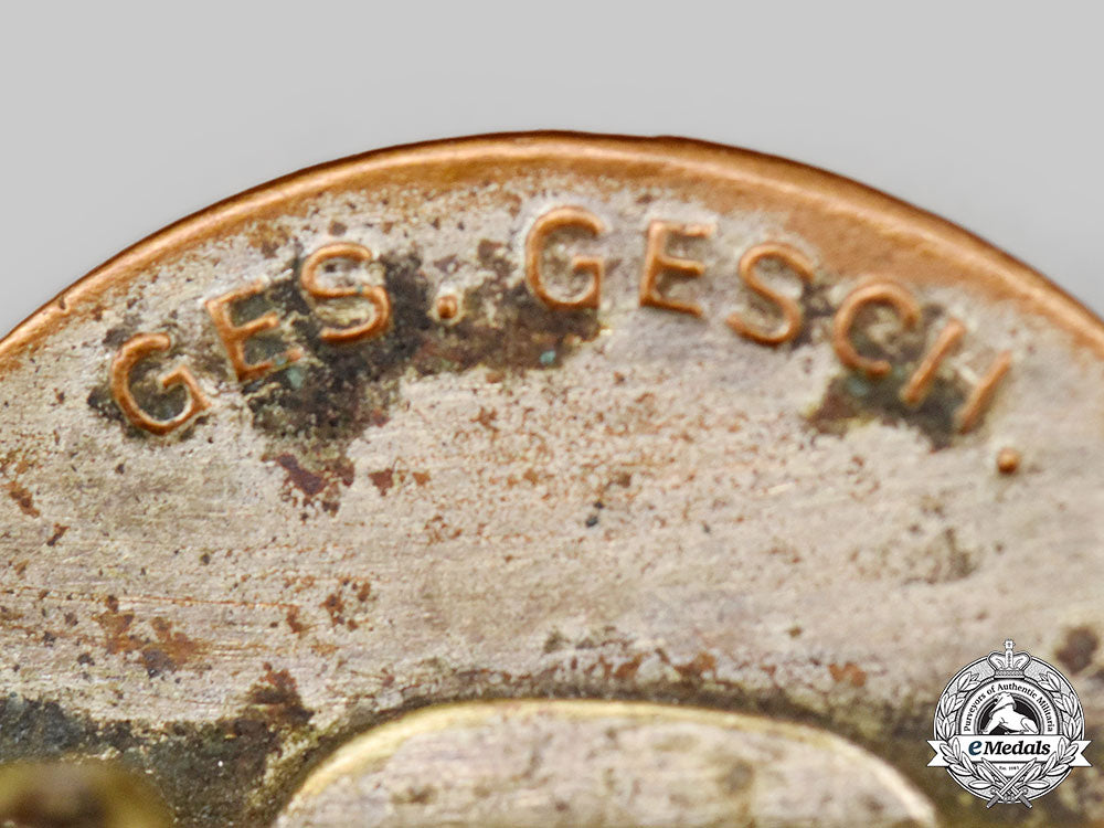 germany,_der_stahlhelm._a_mixed_lot_of_badges_l22_mnc5881_172