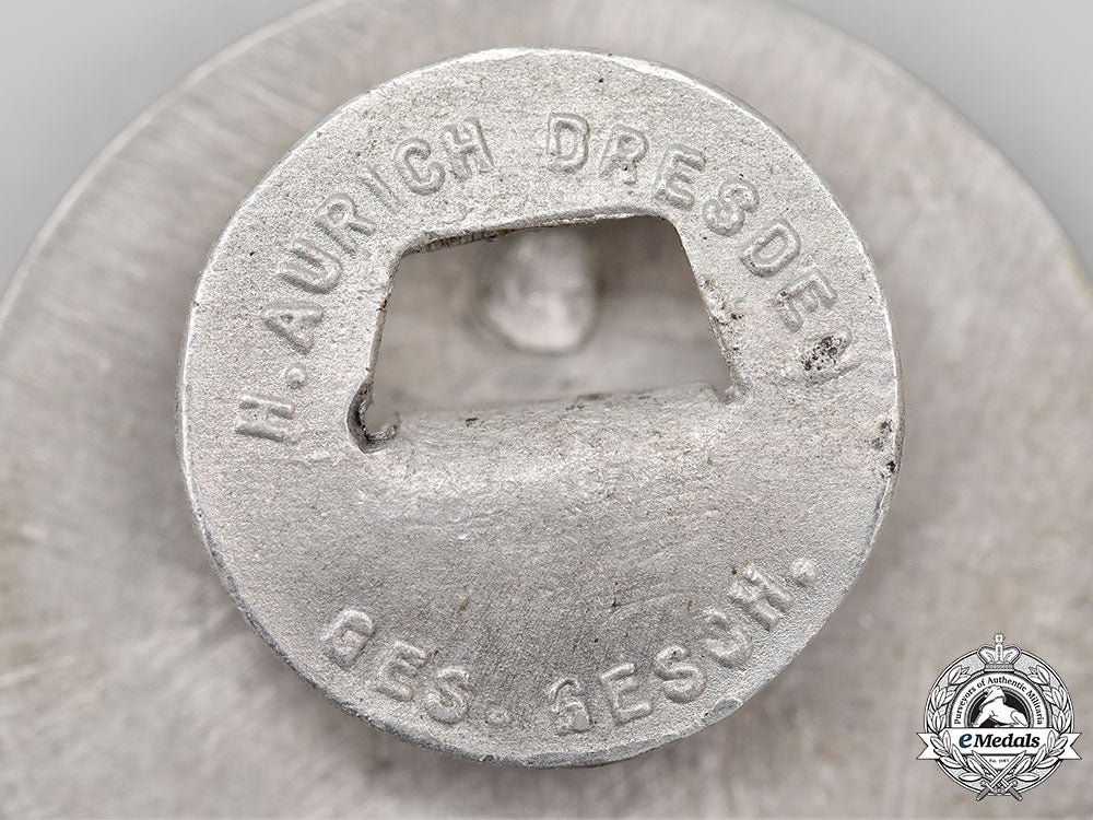 germany,_der_stahlhelm._an_unusual1930_stahlhelm_membership_badge,_boutonniere_style,_by_hermann_aurich_l22_mnc5902_181