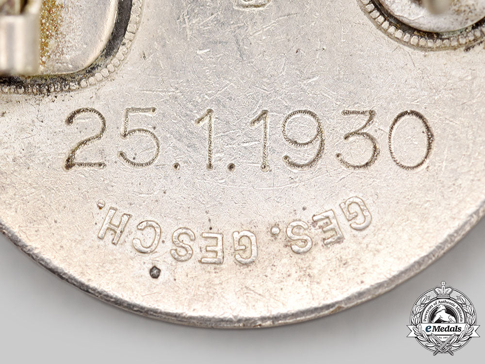 germany,_der_stahlhelm._a1930_membership_badge,_by_der_stahlhof_magdeburg_l22_mnc5952_204