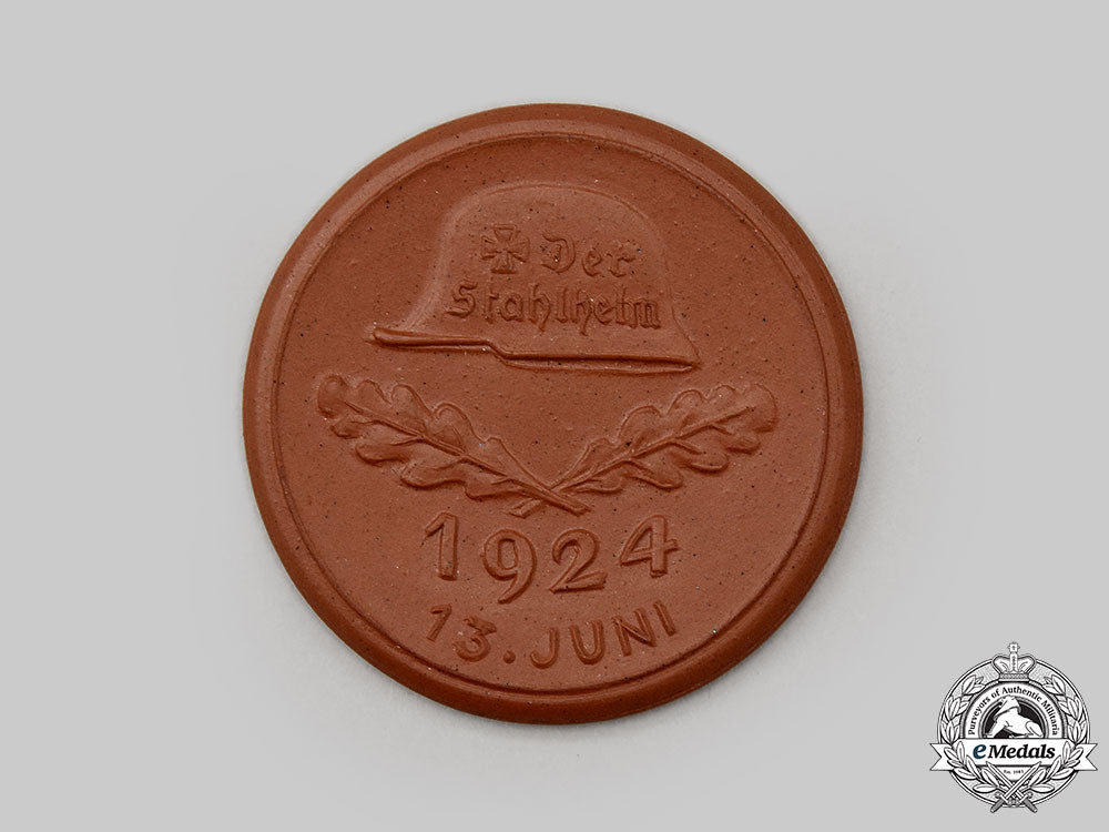 germany,_der_stahlhelm._a1934_stahlhelm/_nsdfbst_ortsgruppe_radeberg10_th_anniversary_medallion_l22_mnc5988_214