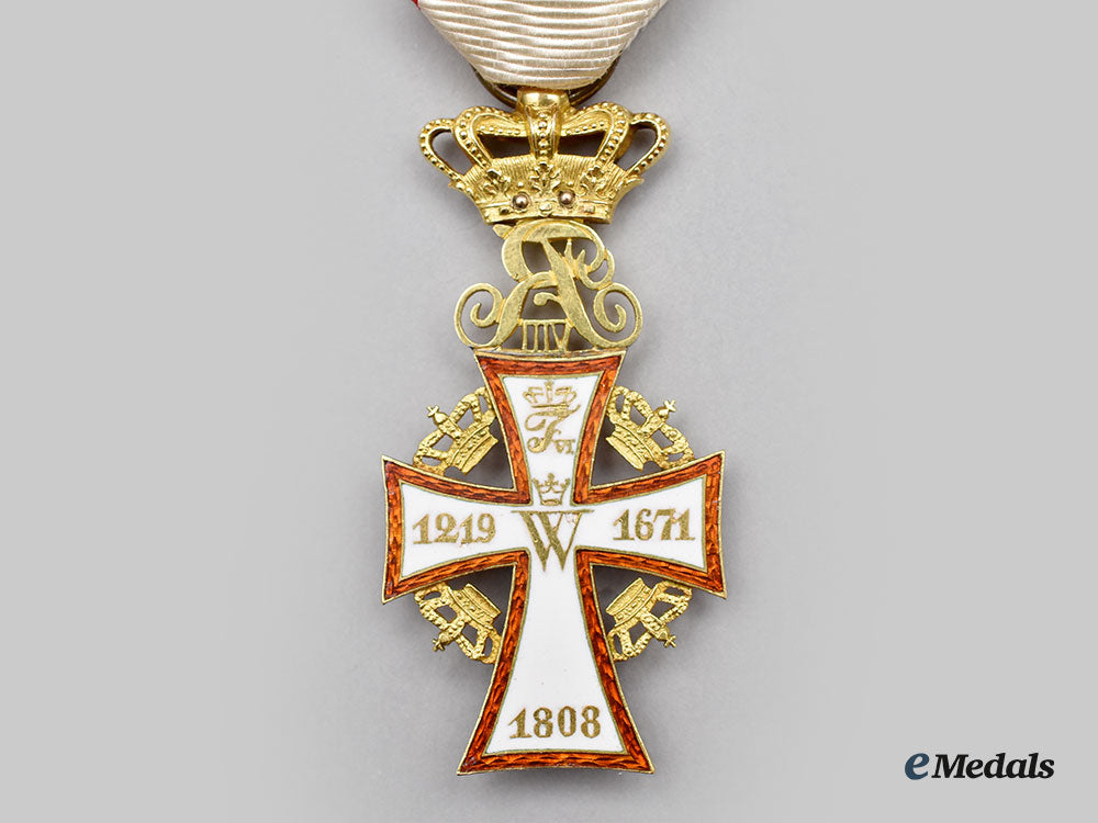 denmark,_kingdom._an_order_of_dannebrog,_knight_in_gold,_by_a._michelsen,_c.1910_l22_mnc6016_144