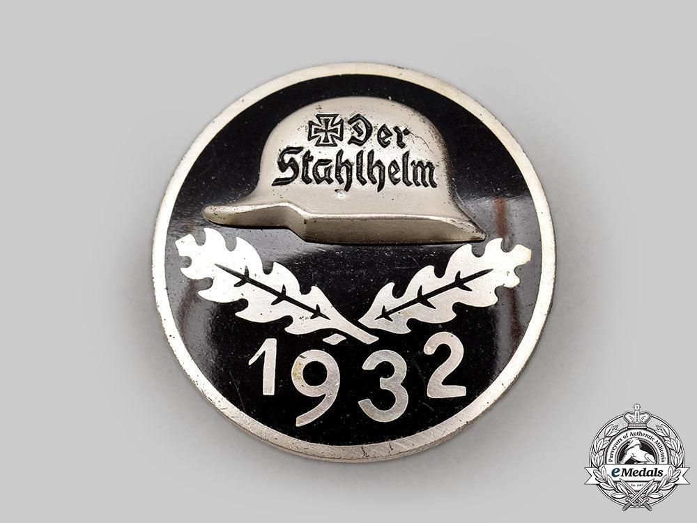 germany,_der_stahlhelm._a1932_membership_badge,_by_der_stahlhof_magdeburg_l22_mnc6055_228