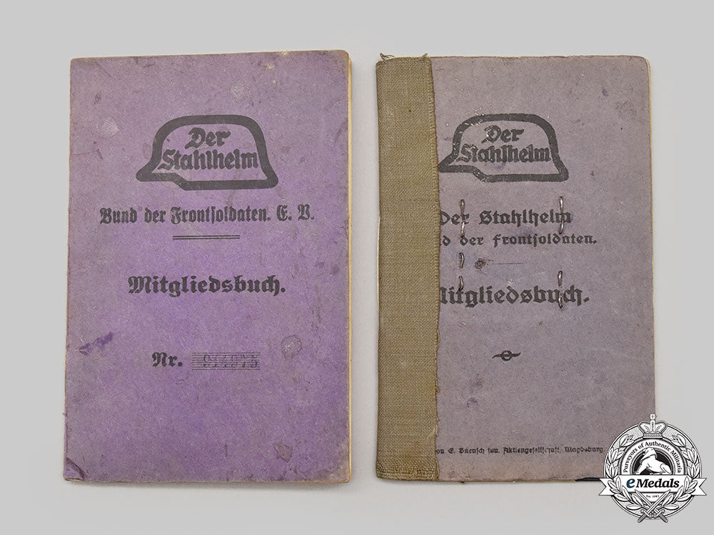 germany,_der_stahlhelm._a_pair_of_membership_booklets_l22_mnc6123_260_1