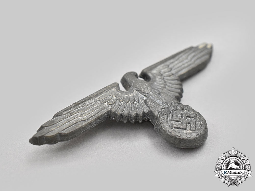 germany,_ss._a_late-_war_waffen-_ss_visor_cap_eagle_l22_mnc6125_960