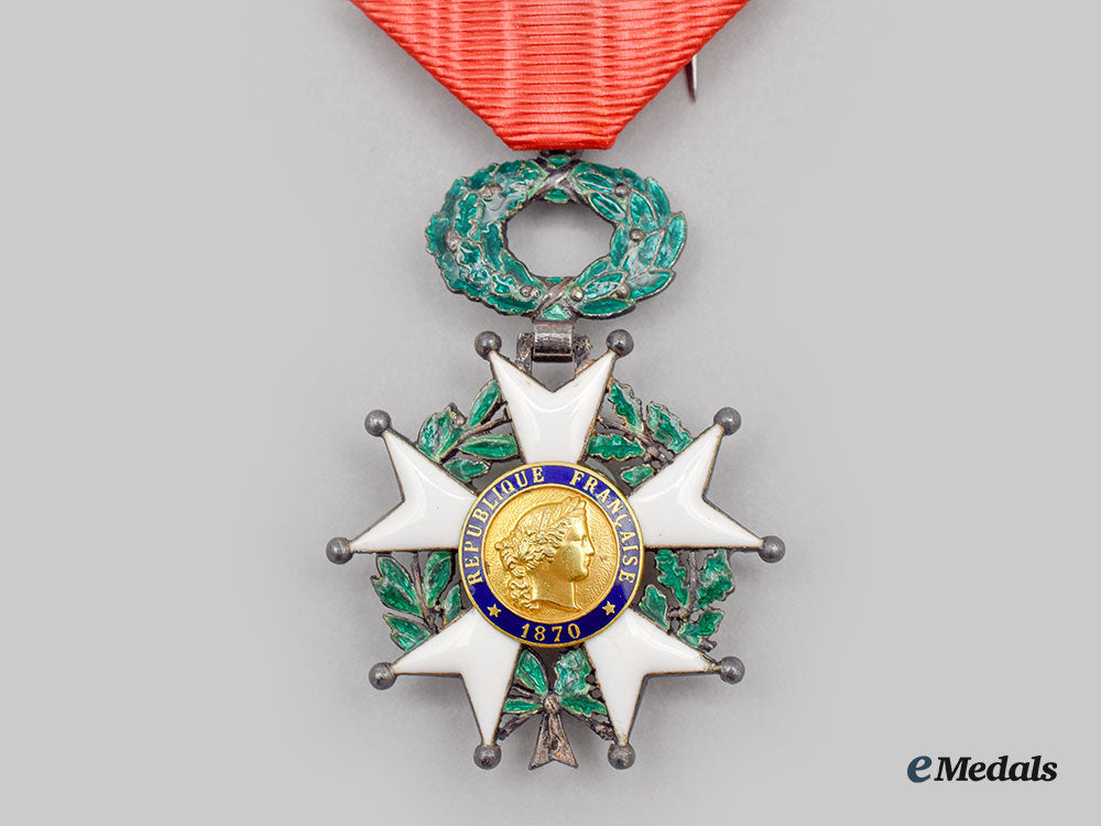 france,_iii_republic._an_order_of_the_legion_of_honour,_v_class_knight_l22_mnc6193_122_1