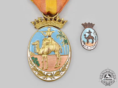 spain,_fascist_state._a_medal_for_ifni-_sahara,_officer,_fullsize_and_miniature,_c.1960_l22_mnc6199_081