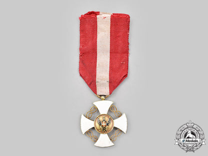 italy,_kingdom._an_order_of_the_crown_of_italy_in_gold,_v_class_knight,_c.1918_l22_mnc6210_086_1