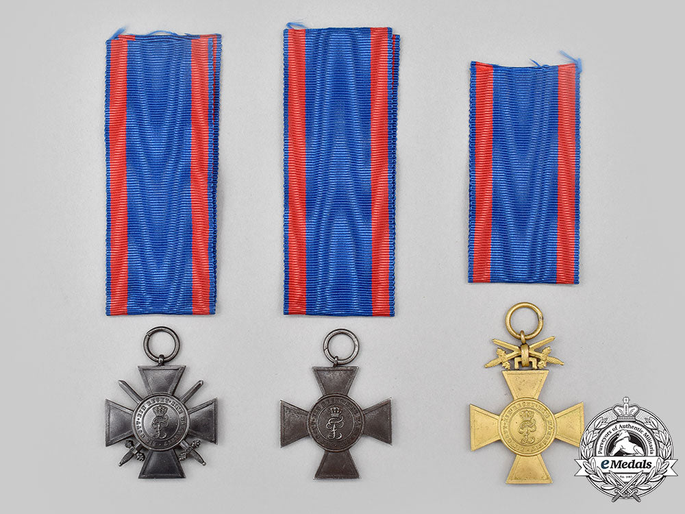 oldenburg,_grand_duchy._a_lot_of_honour_crosses_of_the_house_and_merit_order_of_peter_friedrich_ludwig_l22_mnc6249_419_1